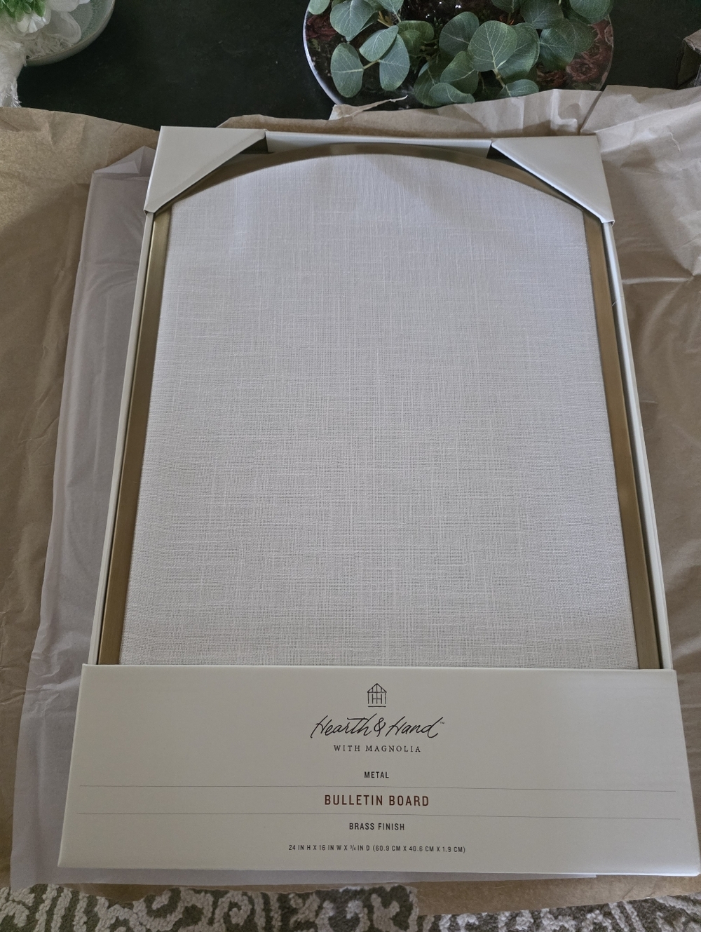 GREAT GIFT!! NEW IN BOX Hearth & Hand Brass Finish Bulletin Board - Cream Linen - Picture 3 of 12